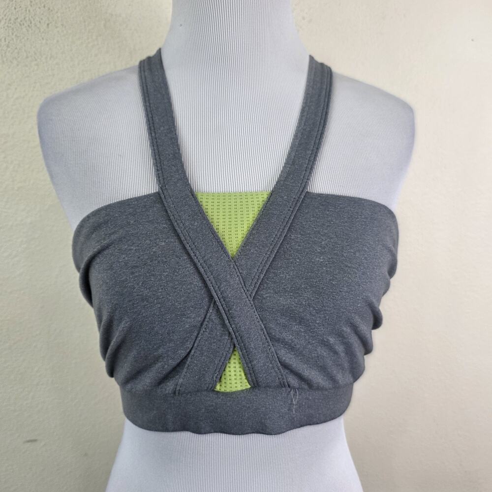 SOLOW Women's High Impact Lined Sports Bra Size Medium Cross Back